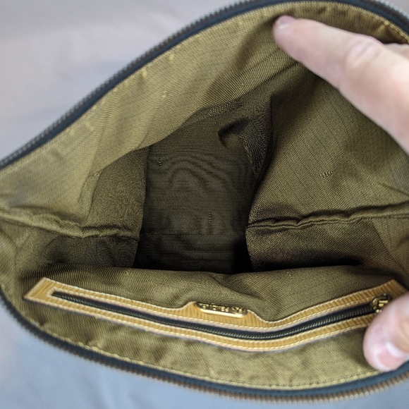 FENDI Preloved Vintage Fendi Tote - Picture 6 of 9